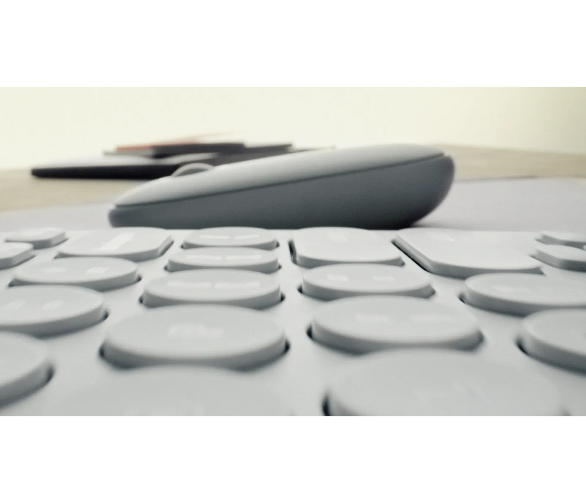 Image 1 for Logitech Pebble Mouse 2 M350s Wireless Bluetooth Mouse - Tonal White