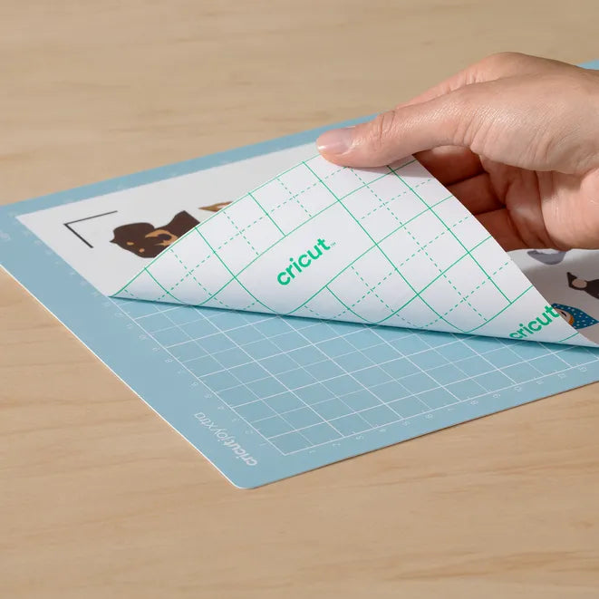 Image 2 for Cricut Joy Xtra Light Grip Machine Mat 21.6x30.5cm