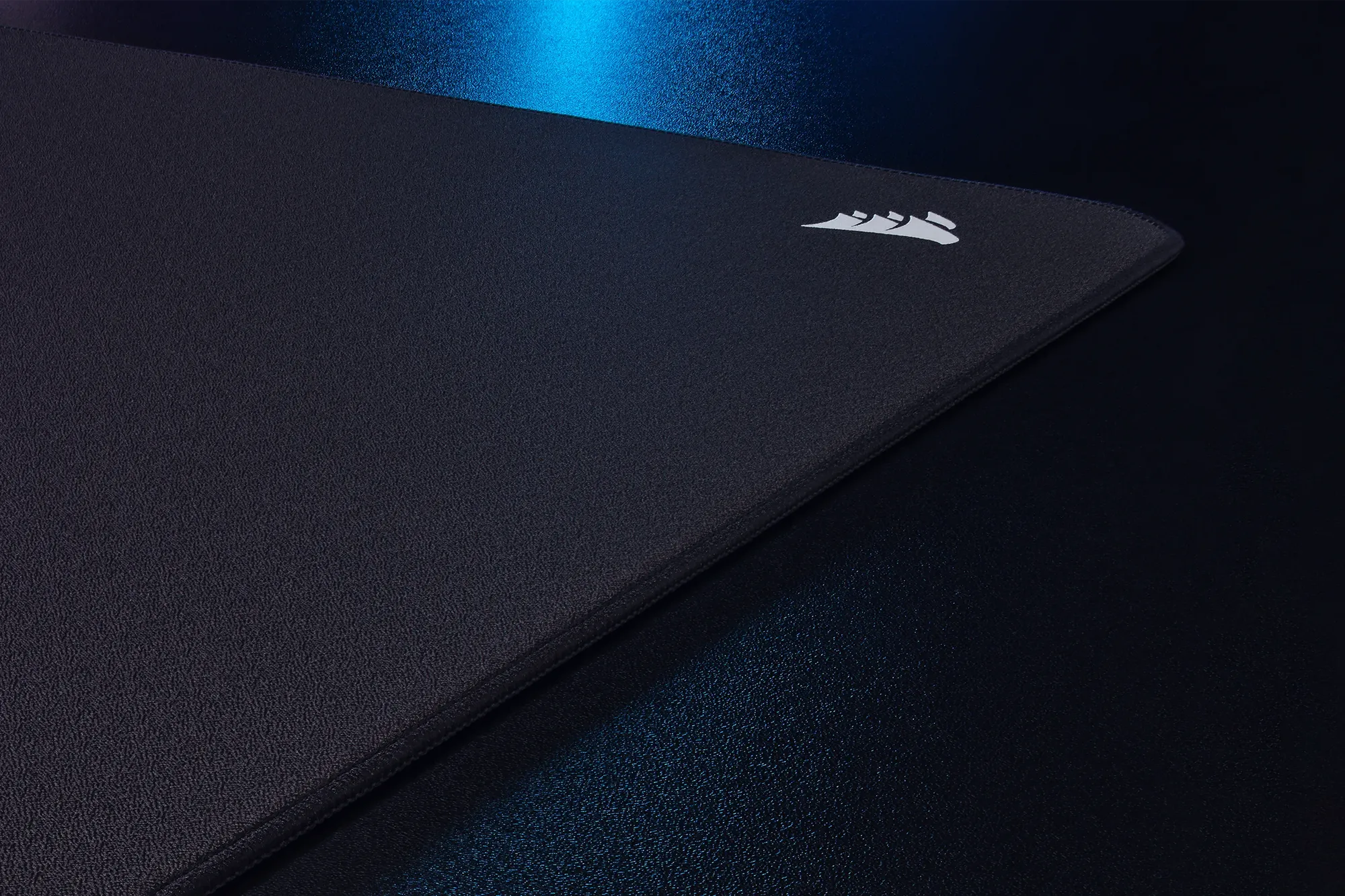 Image 2 for Corsair MM500 v2 Large Hybrid Cloth Gaming Mouse Pad