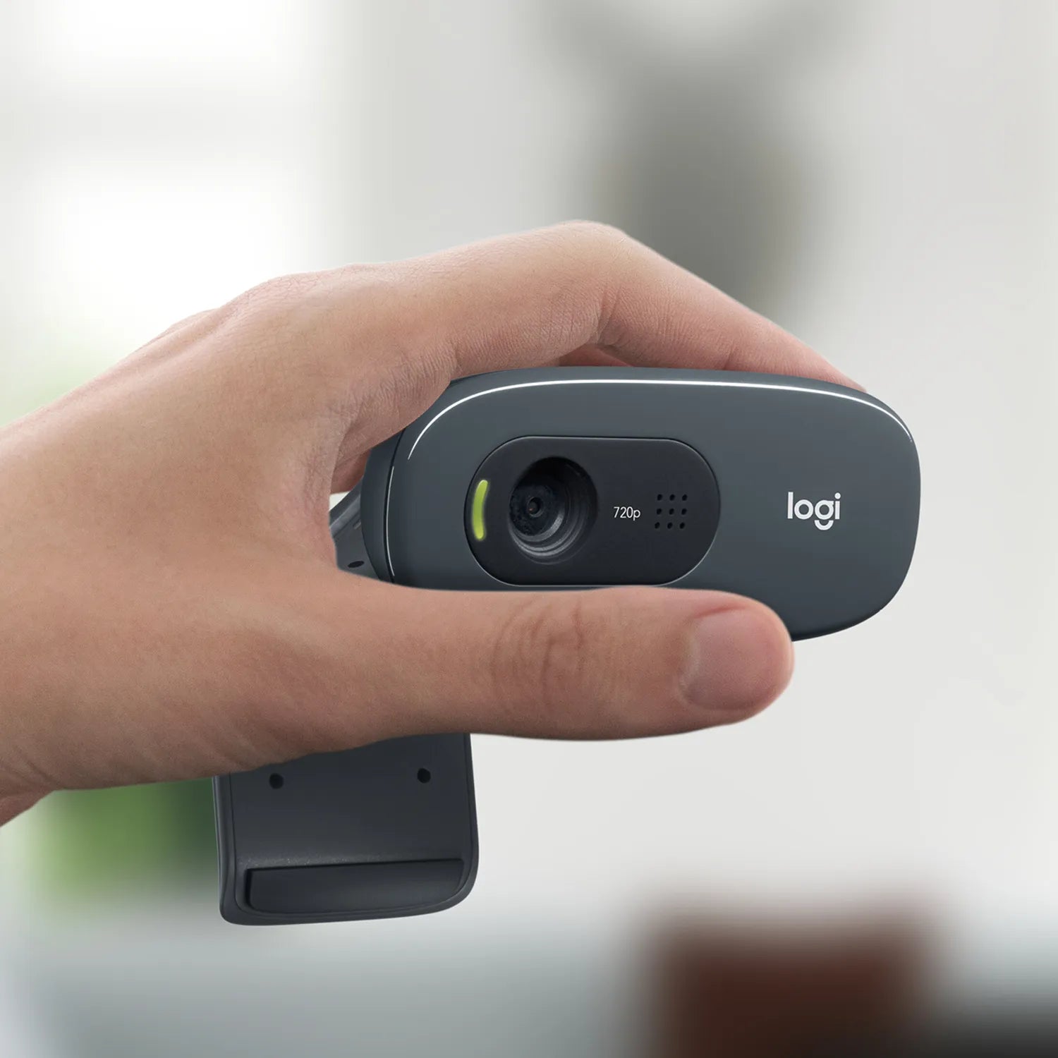 Image 12 for Logitech C270 HD Webcam with Built-in Mic