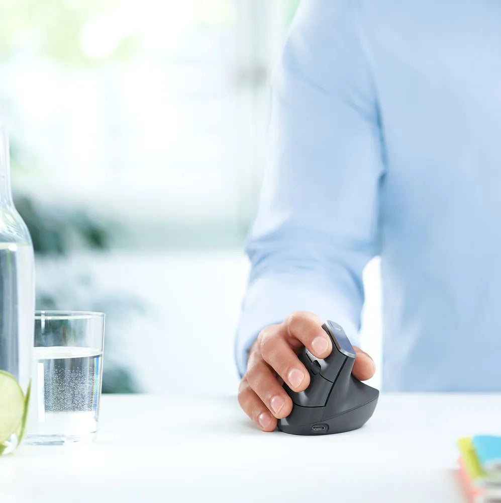 Image 8 for Logitech MX Vertical Ergonomic Mouse - Graphite