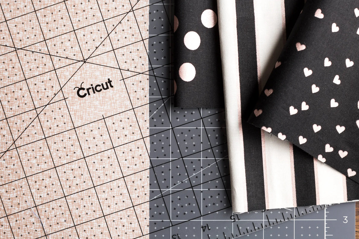 Image 1 for Cricut Self-Healing Cutting Mat - 30x30cm