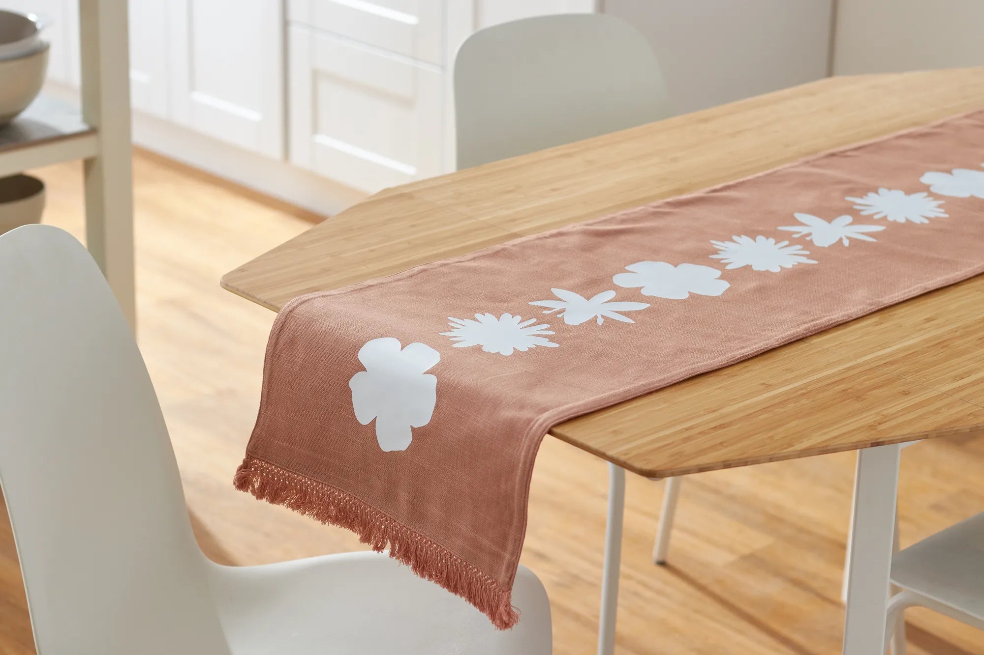 Image 2 for Cricut Joy Smart Iron-On Vinyl - White, 14x60cm