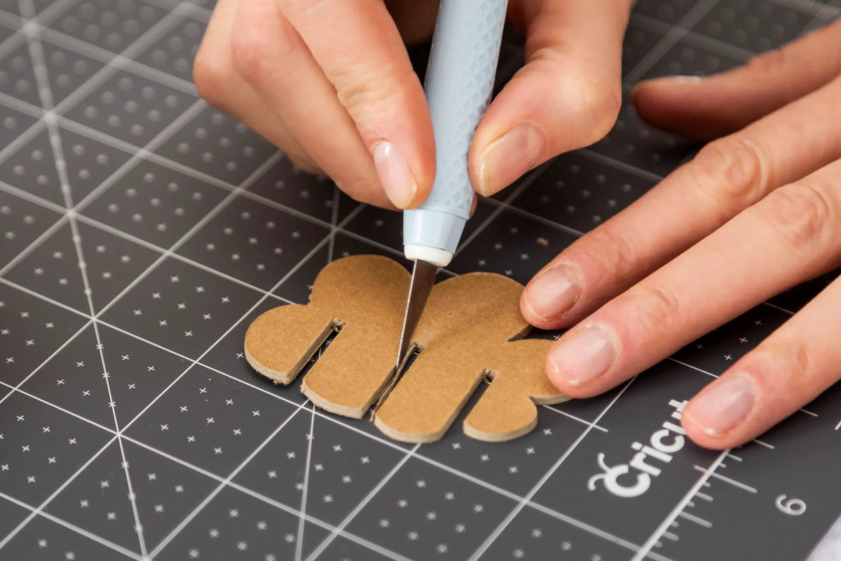 Image 17 for Cricut TrueControl Knife in Blue