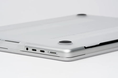 Image 5 for ZAGG Hardshell Case for Apple MacBook Pro 13" M1/M2 (2020) - Smoke