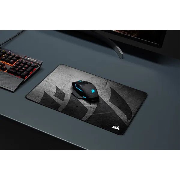 Image 10 for Corsair MM300 PRO Spill-Proof Cloth Gaming Mouse Pad - Medium