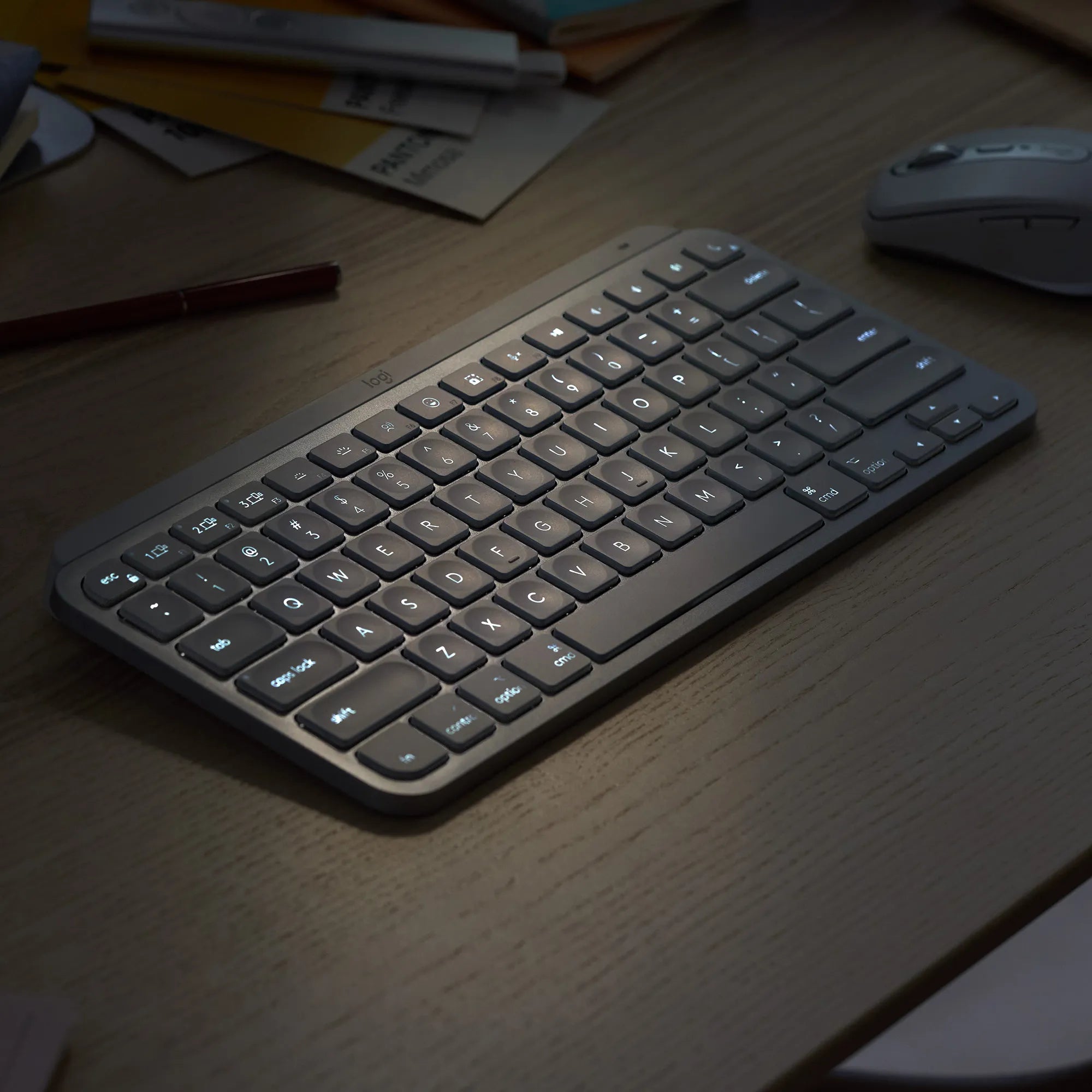 Image 4 for Logitech MX Keys Mini Wireless Illuminated Keyboard - Graphite
