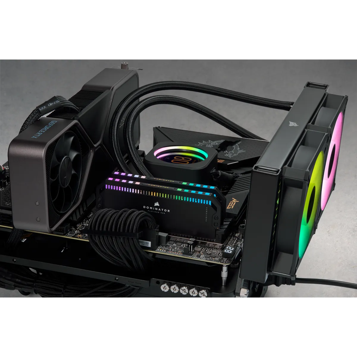 Image 6 for Corsair Dominator RGB DDR5 64GB Memory Kit