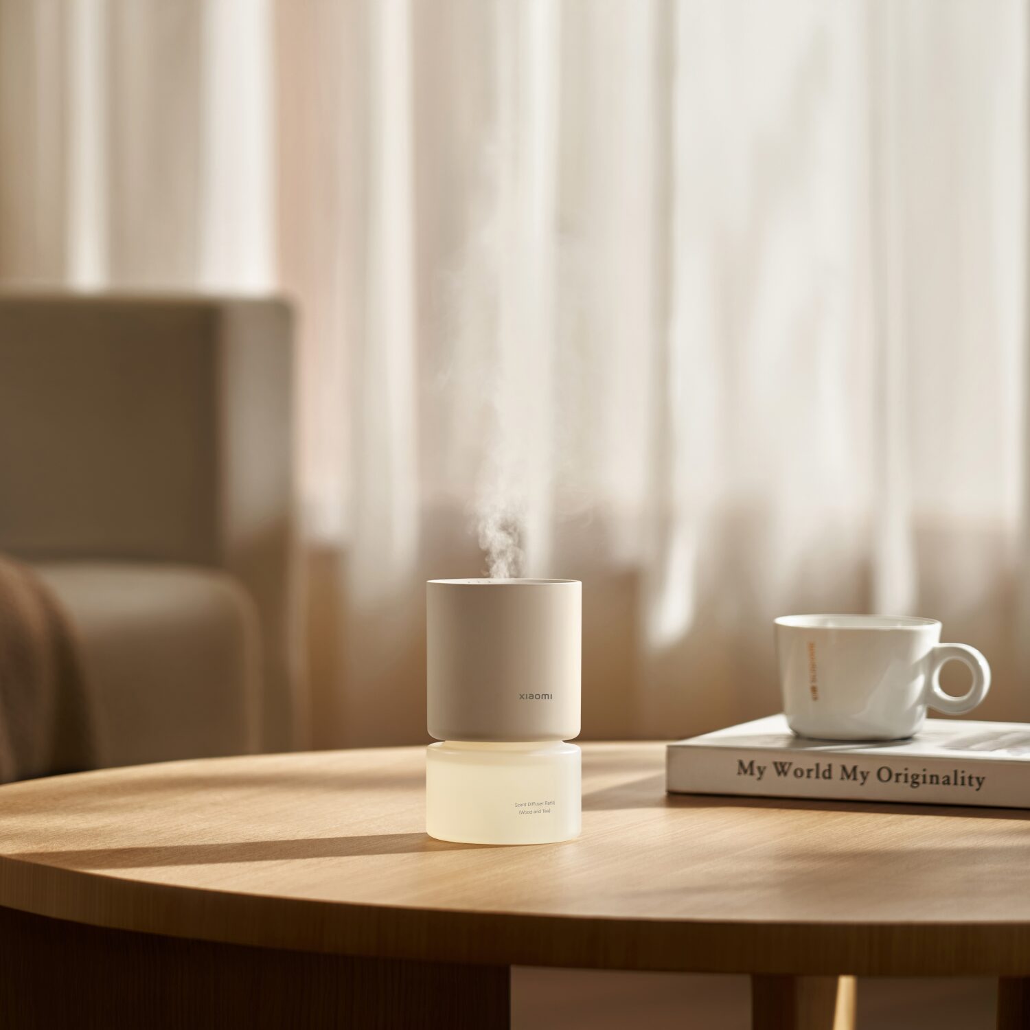 Image 8 for Xiaomi Smart Scent Diffuser (Smart App Control, RGB Ambient Lighting, Motion Sensor, 50-Day Battery)