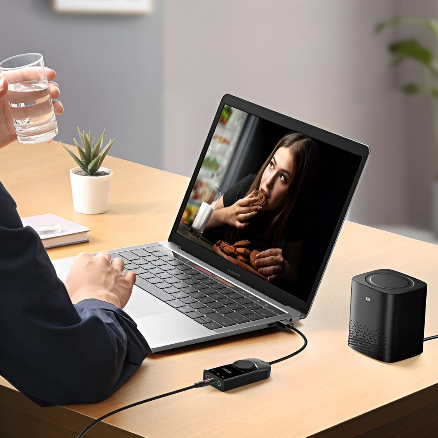 Image 5 for UGREEN CM129-40964 USB-A to 3.5mm External Stereo Sound Adapter - Black