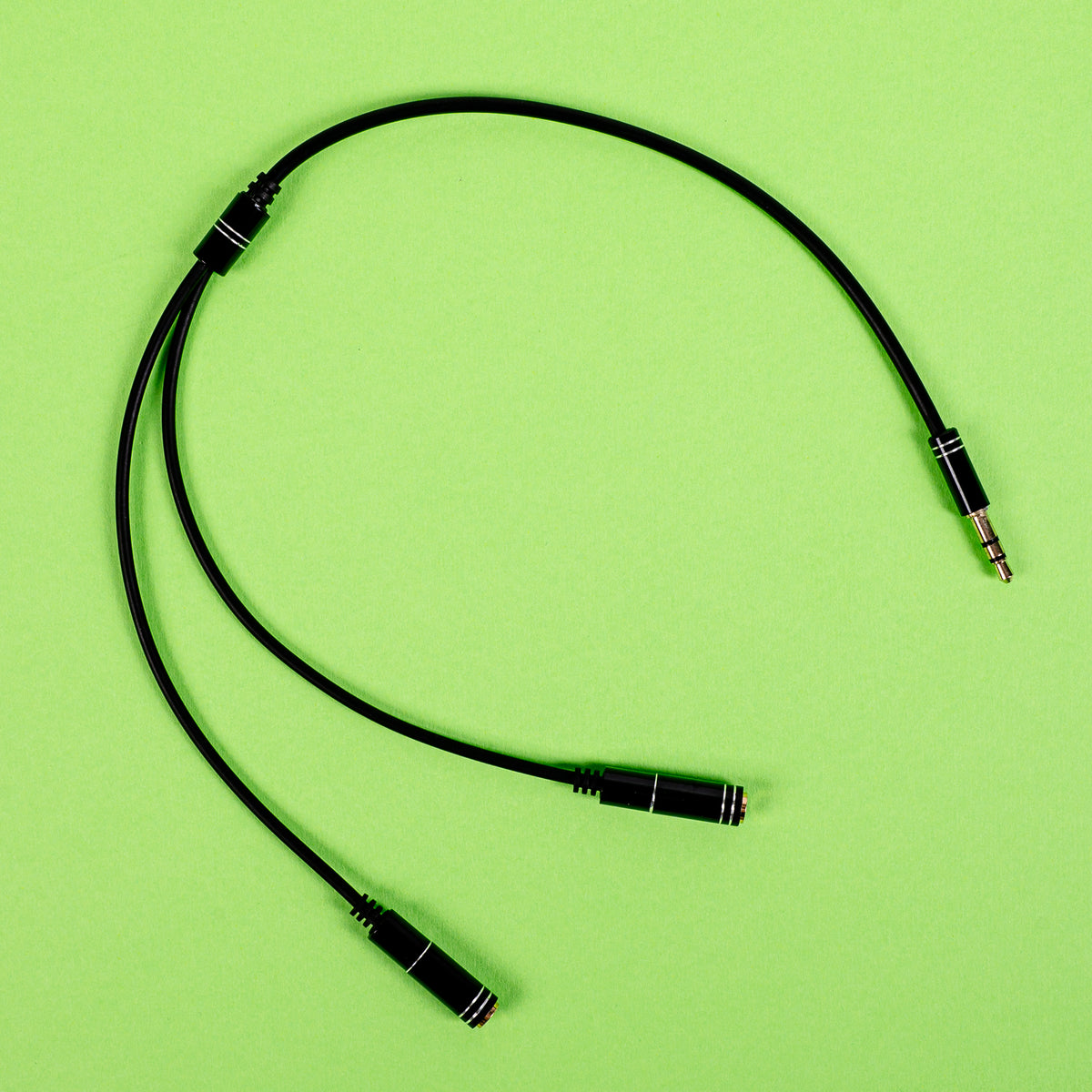Image 5 for Gizzu 3-Pole Audio Splitter Cable - Black