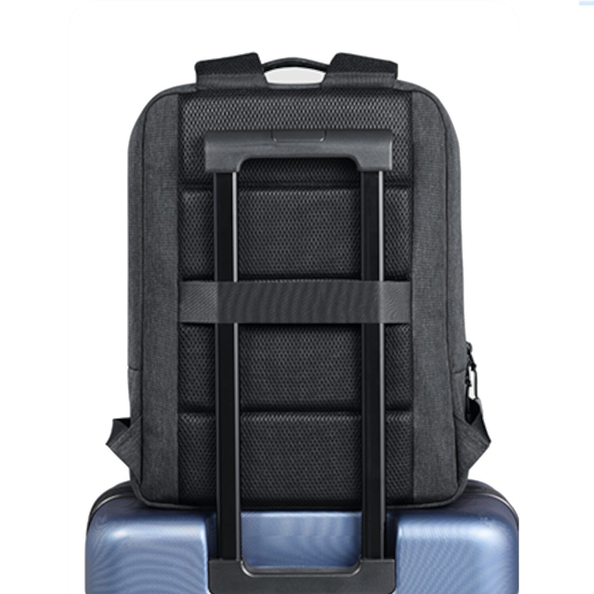 Image 2 for UGREEN Laptop Backpack B02 (Up to 15.6", Waterproof, YKK Zips, Wear-Resistant)