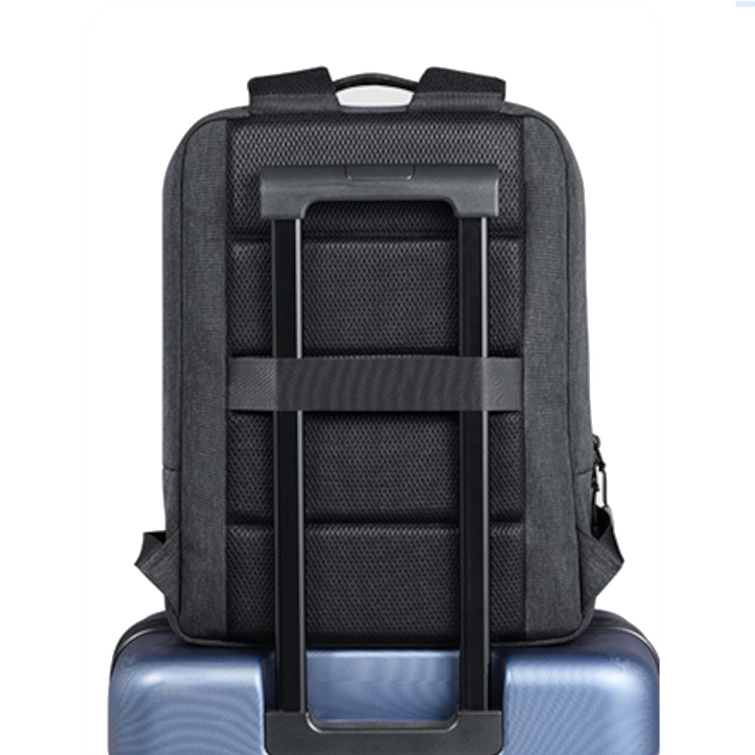 Image 2 for UGREEN Laptop Backpack B02 (Up to 15.6", Waterproof, YKK Zips, Wear-Resistant)