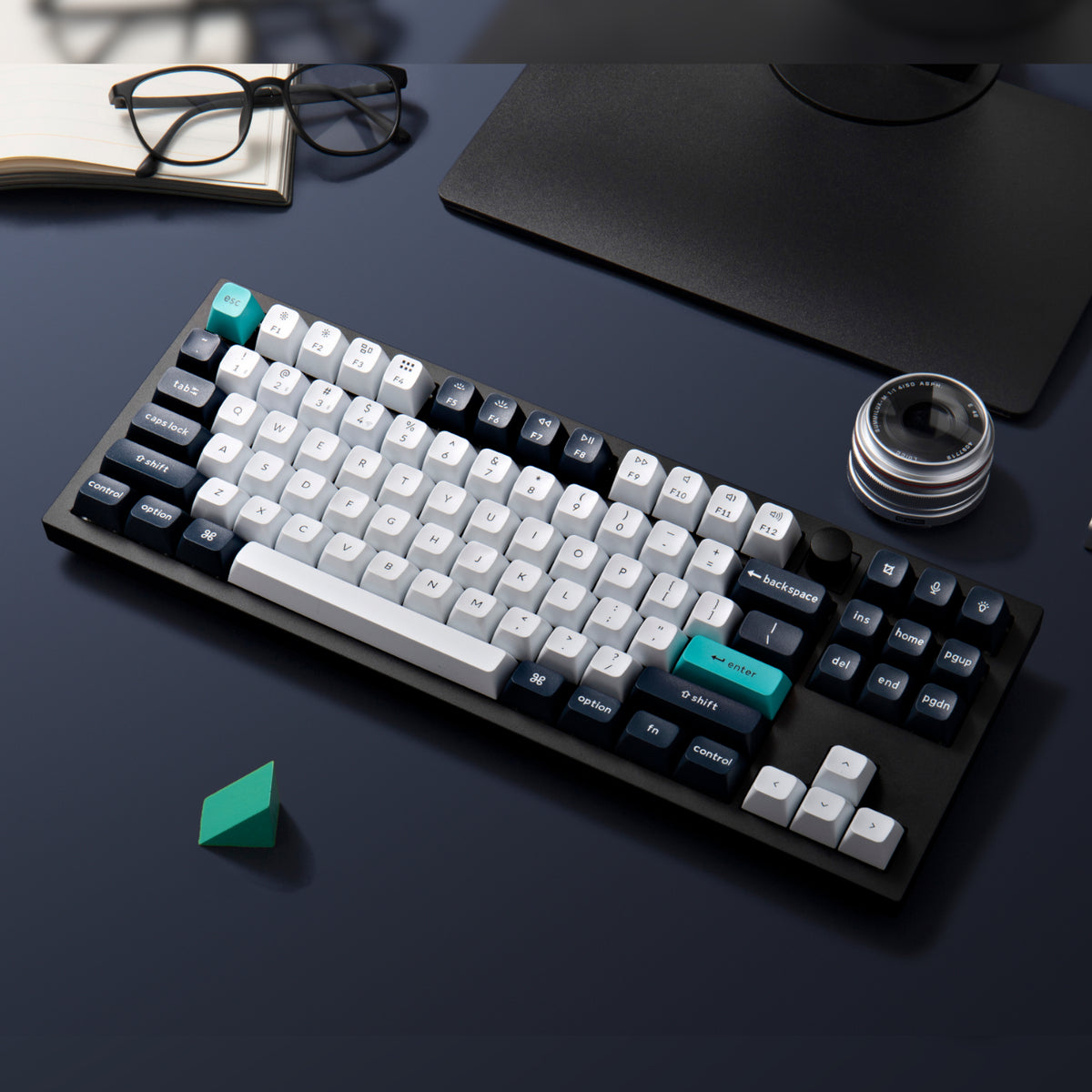 Image 3 for Keychron Q3 Max 80% Full Assembled Knob Red Switch Hot-Swap Gateron Jupiter RGB Wireless Keyboard - Black