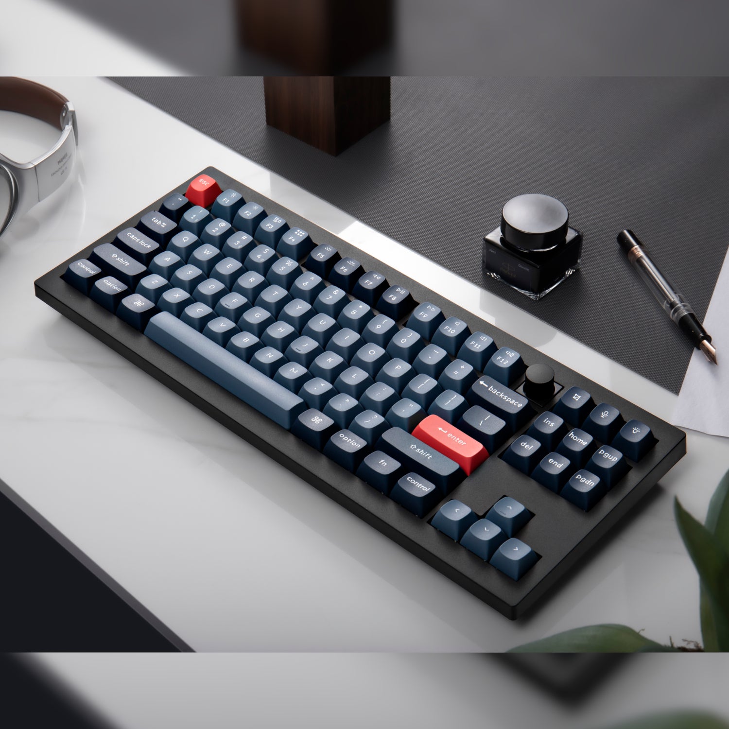 Image 3 for Keychron V3 Max QMK/VIA 80% Wireless Custom Mechanical Keyboard (Red Switch) – Carbon Black