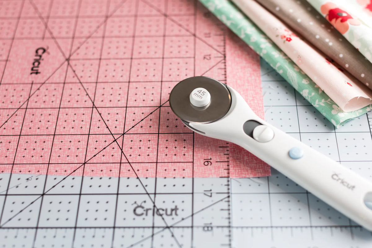 Image 5 for Cricut Self-Healing Cutting Mat - 30x30cm