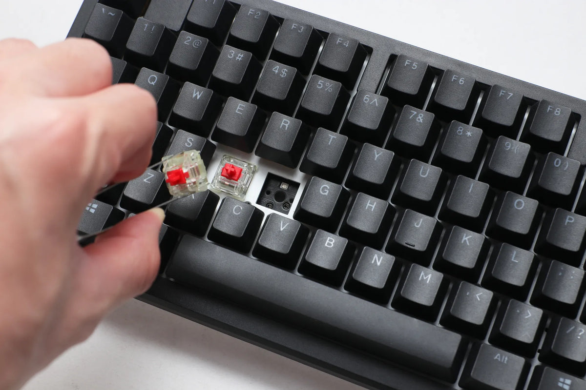 Image 3 for Ducky Zero 6108 100% Mechanical Wireless Keyboard