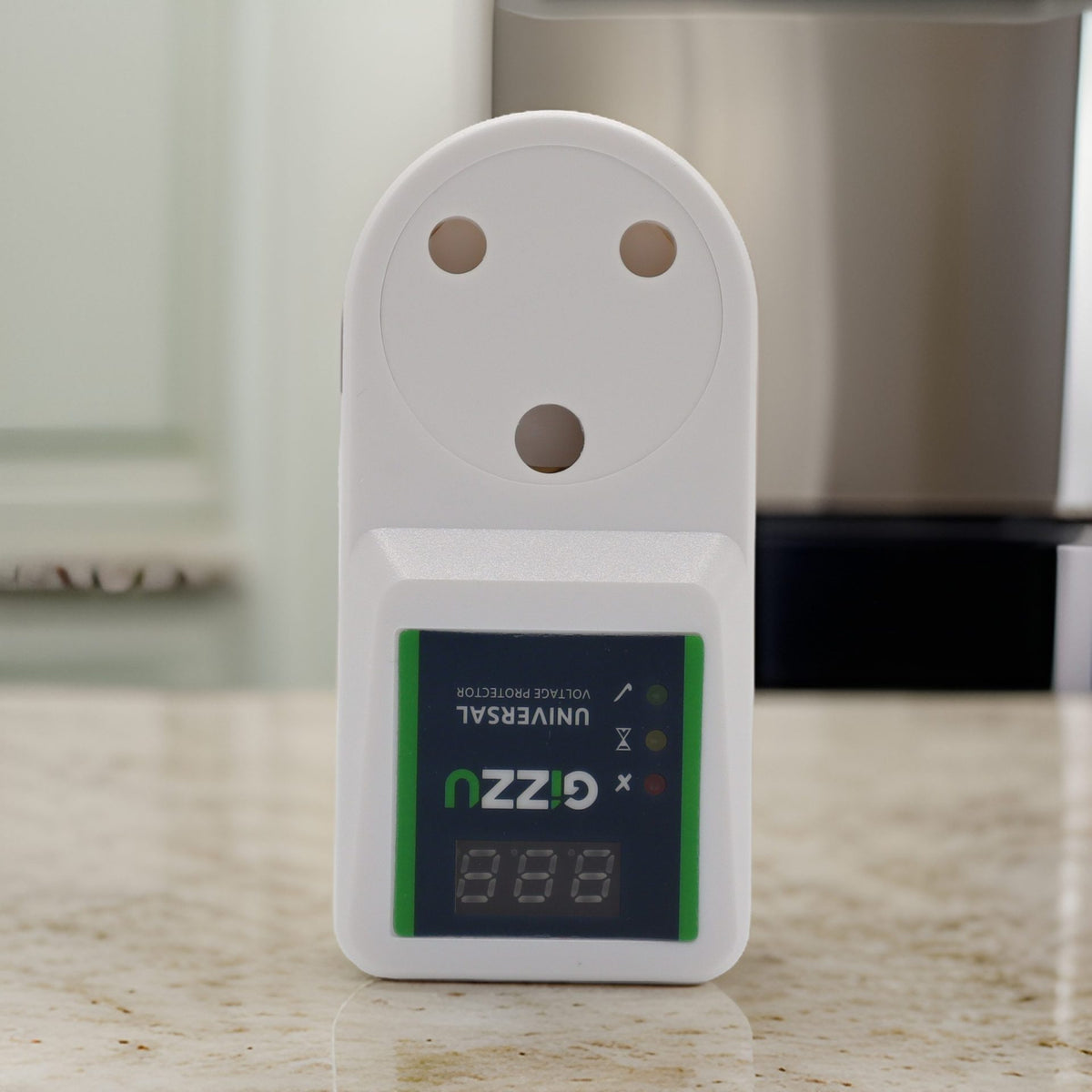 Image 3 for GIZZU Voltage Protector 16A